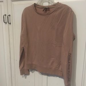 Divided kind sleeve t shirt, size small